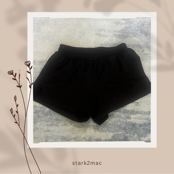 Old Navy Kids Black Shorts - Picture 1 of 5